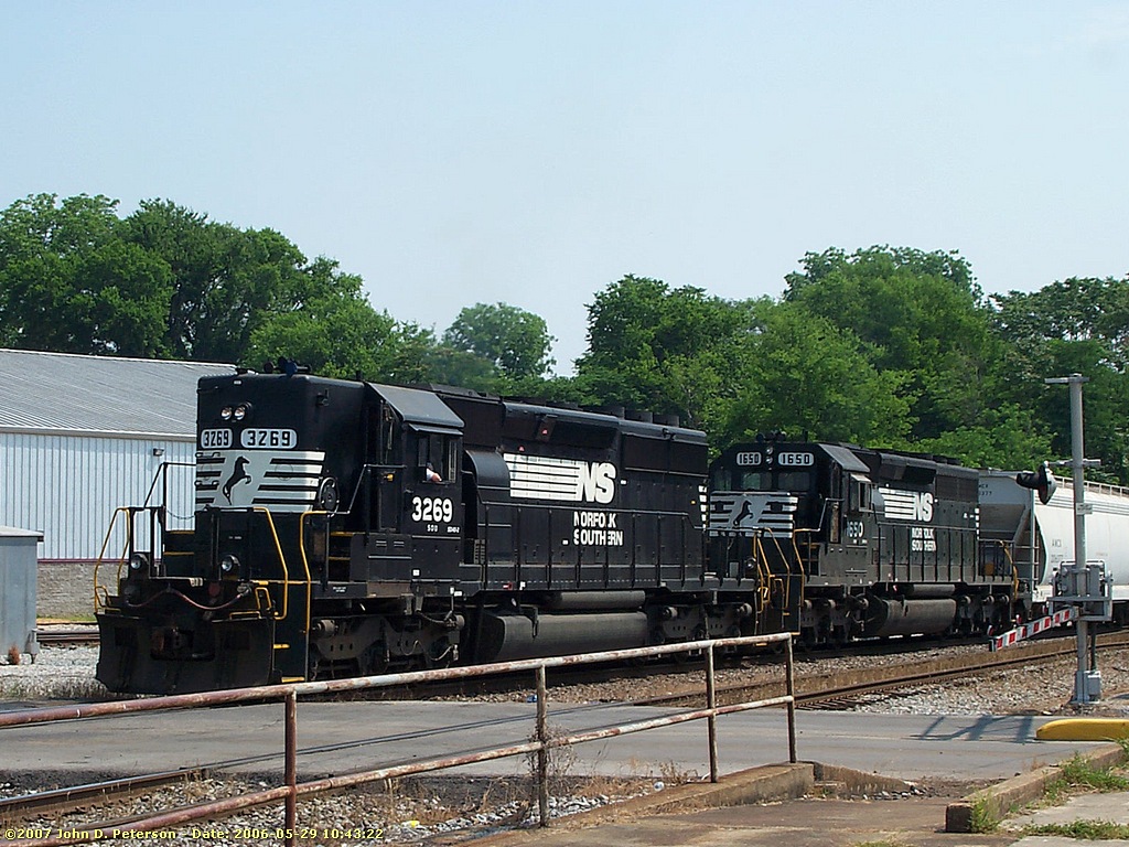 05292006_unk_decatur2.jpg