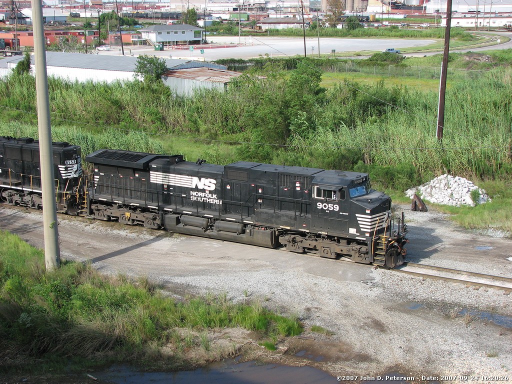 09242007_unk_mobile11.jpg